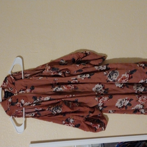 JUSTIFY plus size blouse - Picture 2 of 11